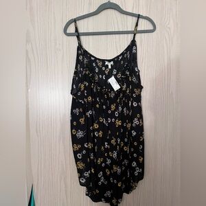 Maurices Floral Black and Gold Women's Top